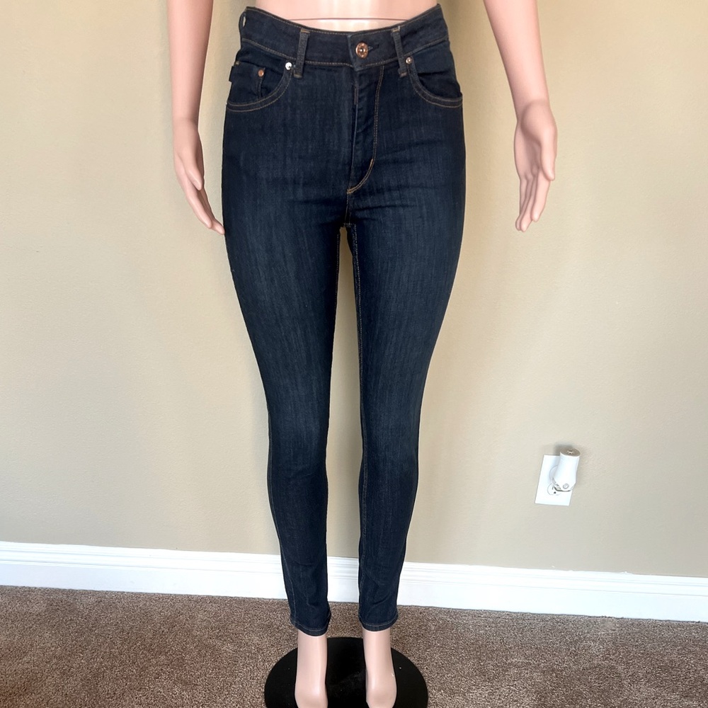 H&M. Dark Blue Skinny Jeans. Size 29. Good Stretch.
